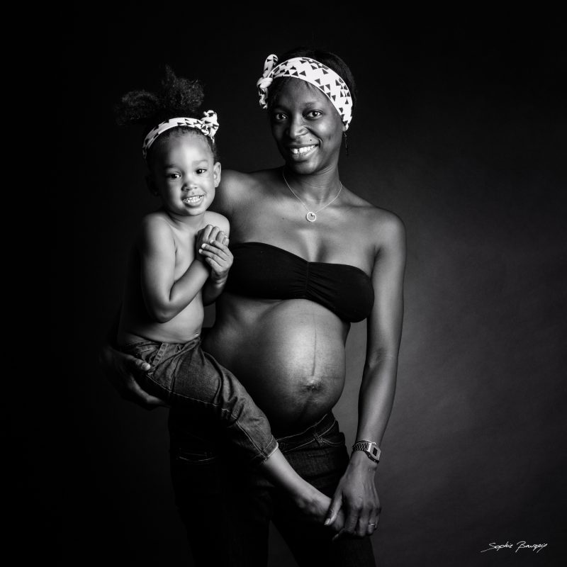 30Photo grossesse famille portrait de soi sophie bourgeix aix en provence